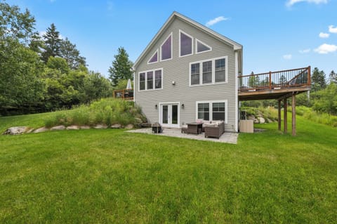 Welcome to Beach House Chalet!