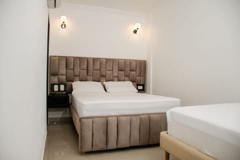 Standard Triple Room | WiFi (free), bed sheets