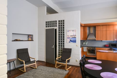 Apartment Diana Park | Iron/ironing board, free WiFi, bed sheets