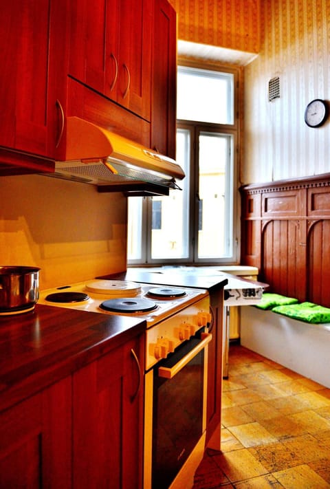 Shared fridge, microwave