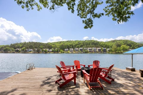 This is Lake Time at it's very best!