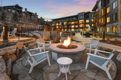 Condo, 3 Bedrooms | Outdoor dining