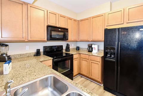 The Palms of Destin 1705 - Fully Equipped Kitchen