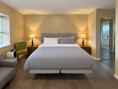 A king size bed set up by combining with separated electric adjustable twin xl