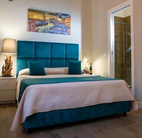 Business Double Room, 1 Double Bed, Private Bathroom, Courtyard View | Egyptian cotton sheets, premium bedding, individually decorated