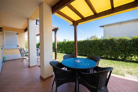 Family Apartment | Terrace/patio