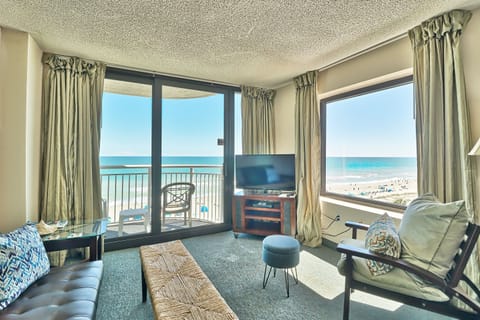 Gorgeous ocean views