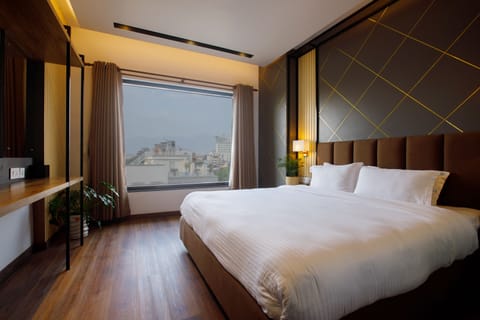 Deluxe Double Room | Premium bedding, desk, laptop workspace, soundproofing