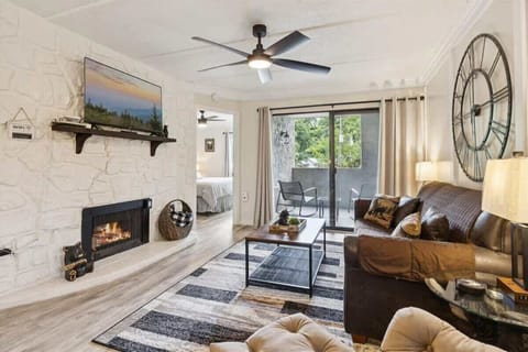 Bear-Themed Living Space: Unique bear table adds a whimsical touch to your relaxation haven!