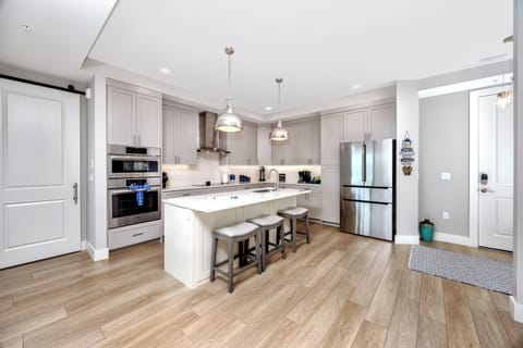 Fully Stocked Dream Kitchen