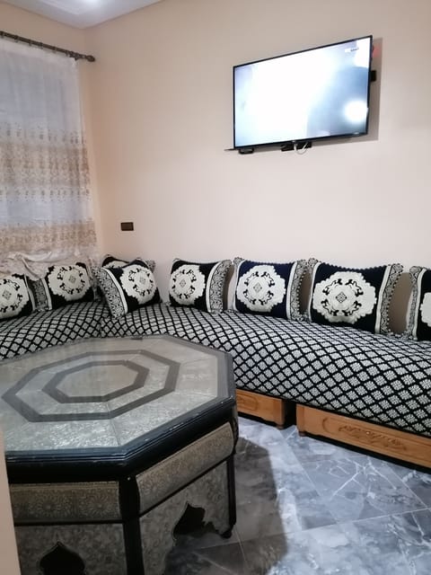 Family Apartment | Living area | Flat-screen TV