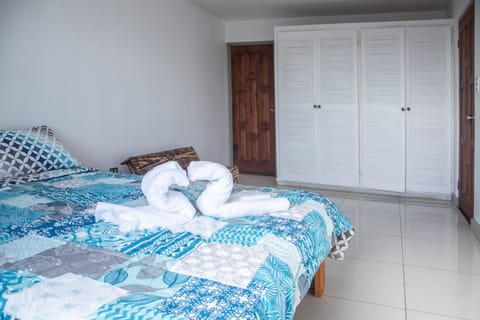 Room | Premium bedding, down comforters, individually furnished