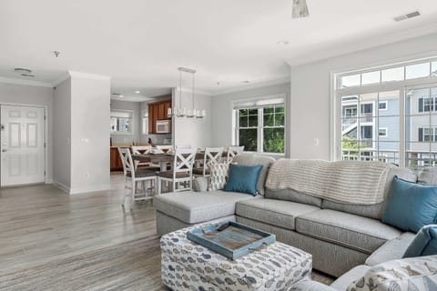 Condo, Multiple Beds, Balcony (Grande at Canal Pointe) | Living area | 75-inch flat-screen TV with digital channels, TV