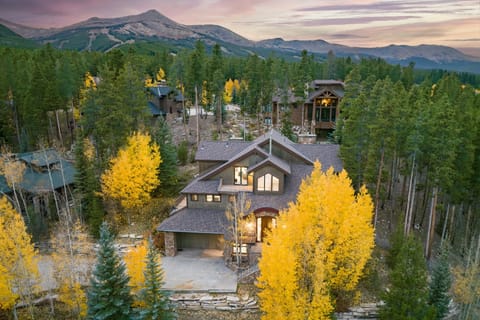 DJI_20231010185330_0243_D-Enhanced-NR-Edit