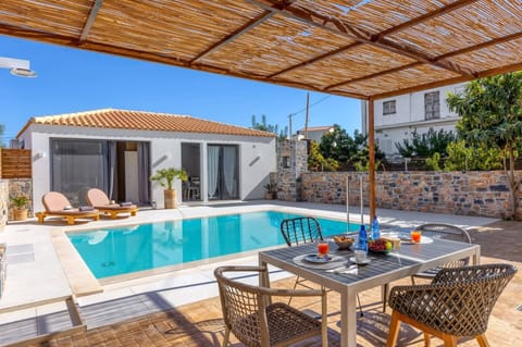 Villa Selena image