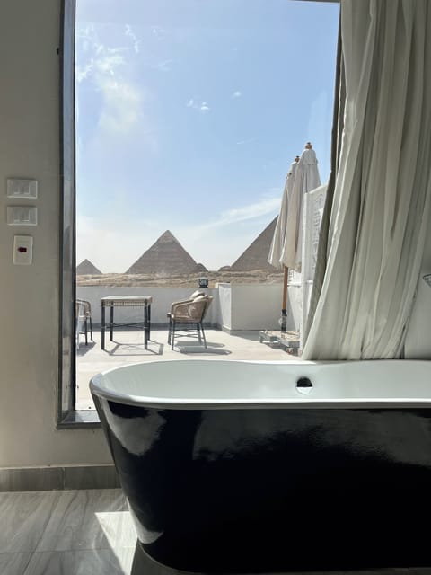 Standard Room | Free WiFi