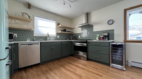 Functional and well equipped kitchen