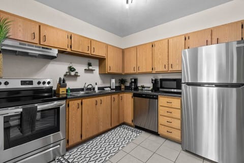 All the kitchen essentials you need to make preparing your meals easier!