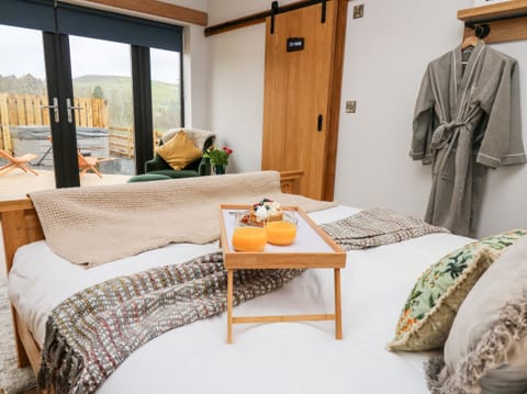 1 bedroom, WiFi (free), individually decorated, individually furnished