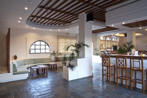 32-inch LED TV with digital channels, TV