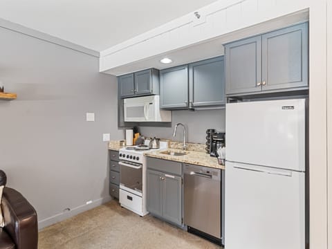 Kitchenette