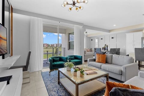 4721 Clock Tower Drive Unit 203 (2).jpg