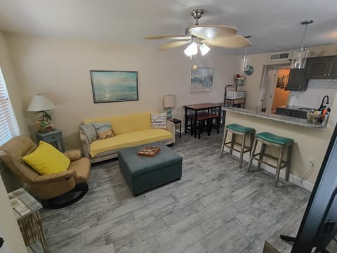 Welcome to your vacation. Enjoy the beach vibe as soon as you walk in the door.
