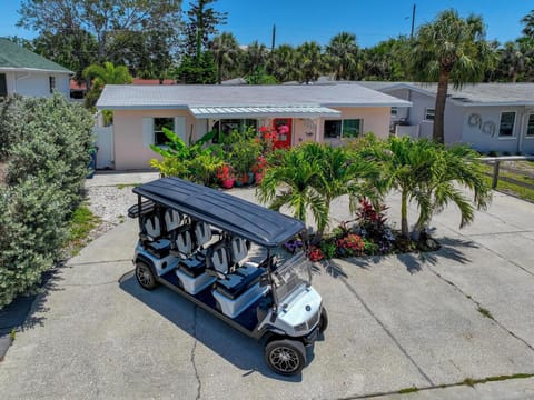 6 Passenger Golf Cart