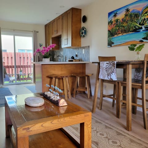 Living and dining space, bright and comfortable 