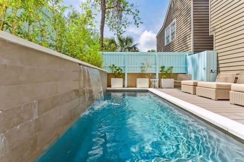 Private Pool