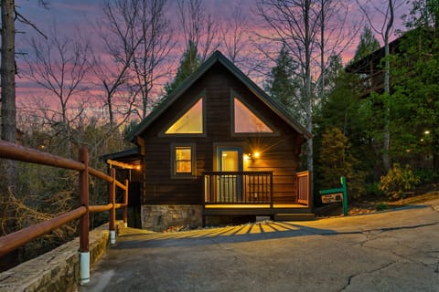 Cute Cabin in Gatlinburg 