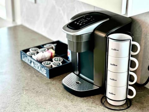 2907ee83 6b9a 49ca 8f21 c4b944e090ac