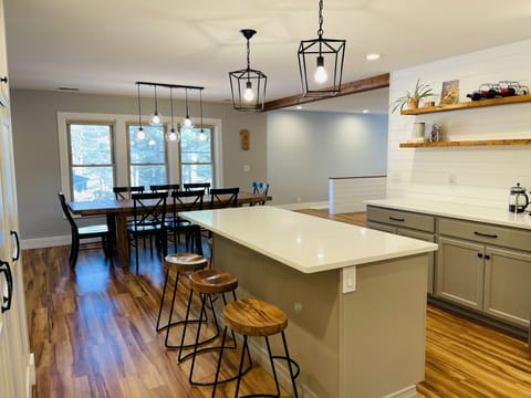 Plenty of seating for all your guests 