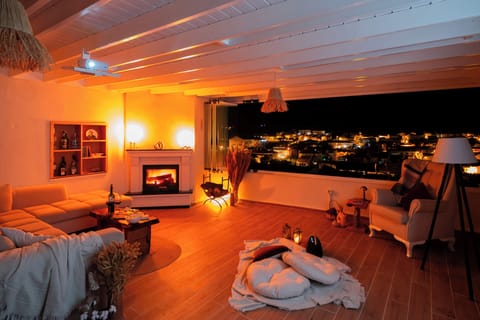 Deluxe Room, Terrace, Sea View | Minibar, free WiFi, bed sheets
