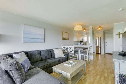 Hilton Head Island Vacation Rental | 2BR | 2BA | 843 Sq Ft | Step-Free Access