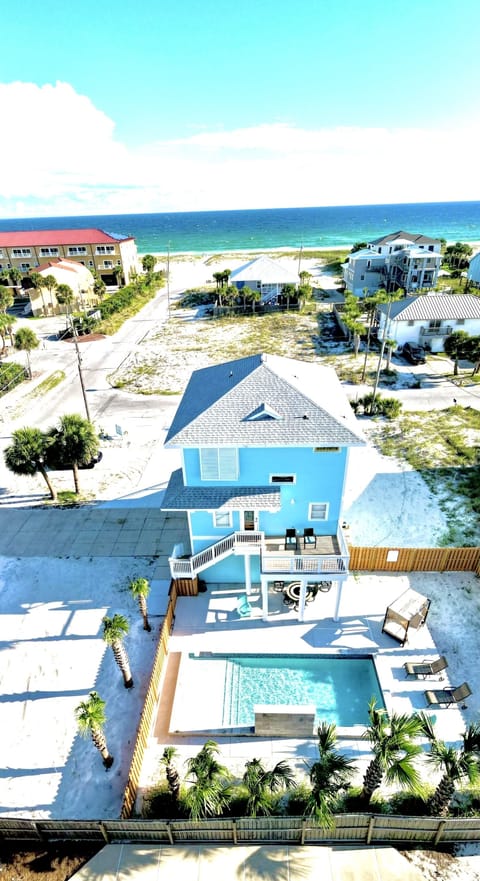 Turtle Spa House-Gorgeous Gulf of Mexico views! Steps to the uncrowded beaches!
