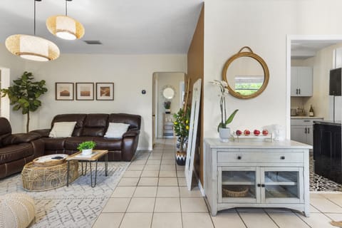 Immerse yourself in the free-spirited ambiance and artistic atmosphere that our bohemian home offers.