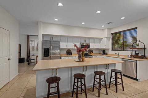 Large Open kitchen fully stocked