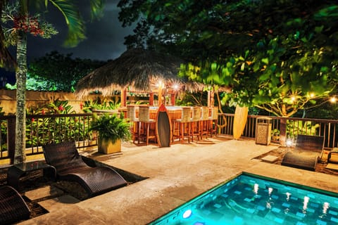Poolside bar