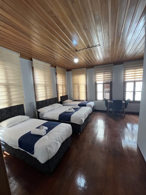 Egyptian cotton sheets, premium bedding, soundproofing, free WiFi