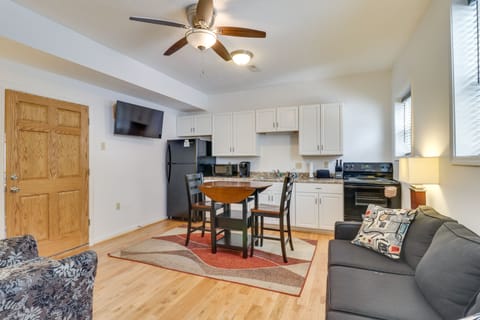 Marlinton Vacation Rental | 1BR | 1BA | Stairs Required | 600 Sq Ft