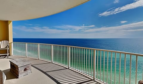 Condo, Multiple Beds, Balcony, Ocean View (#2208) | Property grounds