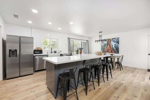 Well stocked kitchen!