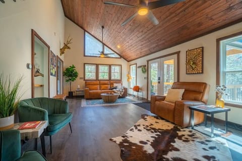 8f2adeaf ee09 4dd9 82fc 813f7979053c