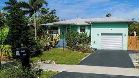 Driveway Parking and Covered Porch Entry