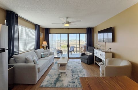 Welcome to Beach Bird Bungalow!