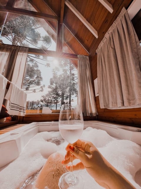 Private spa tub