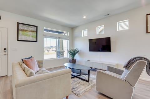 Commerce City Vacation Rental | 2BR | 2.5BA | 1,200 Sq Ft | Stairs Required