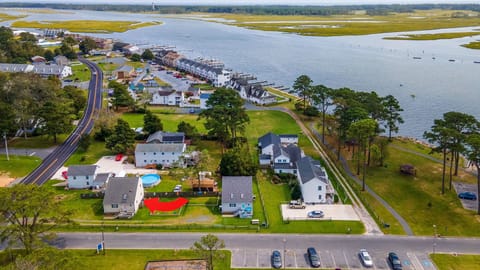 Welcome to Channel View Charmer on Chincoteague Island!