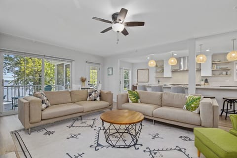 Family room and kitchen with lake views